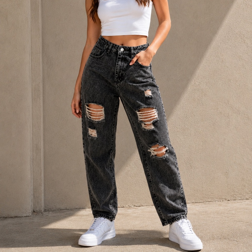 Y2K Grunge Distressed Black Wash Mom Jeans High Rise Relaxed Denim Women's Small